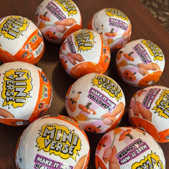 MGA Mini Verse Surprise Balls